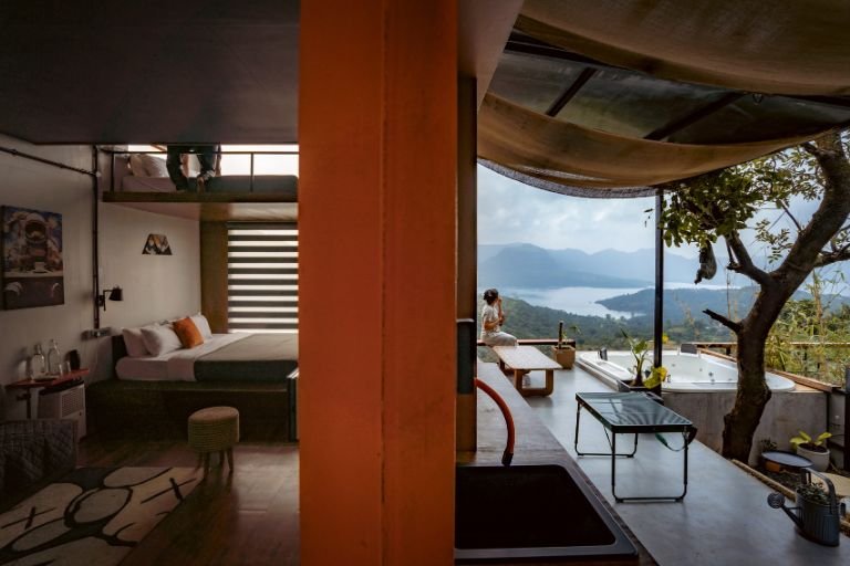 The Cliff House (10)